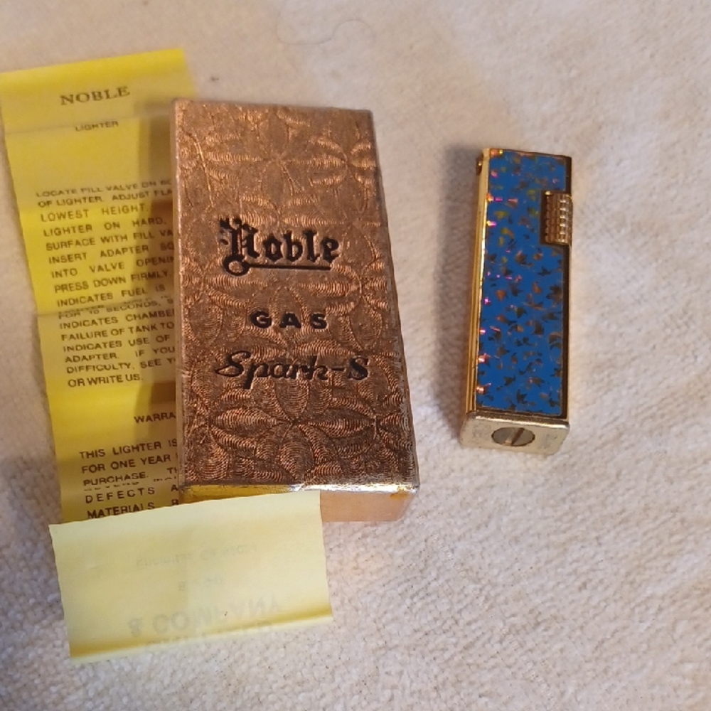 Vintage Noble Gas Lighter Made In Japan